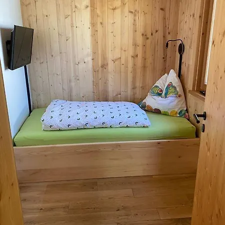 Holiday home Obstbluete *